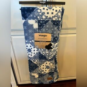 Wrangler Blue and White Oversized Plush Throw Blanket